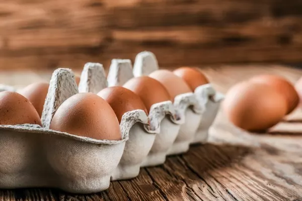 In einem Eischwerteig verwendest du das Gewicht der Eier als Maß für die anderen Zutaten.