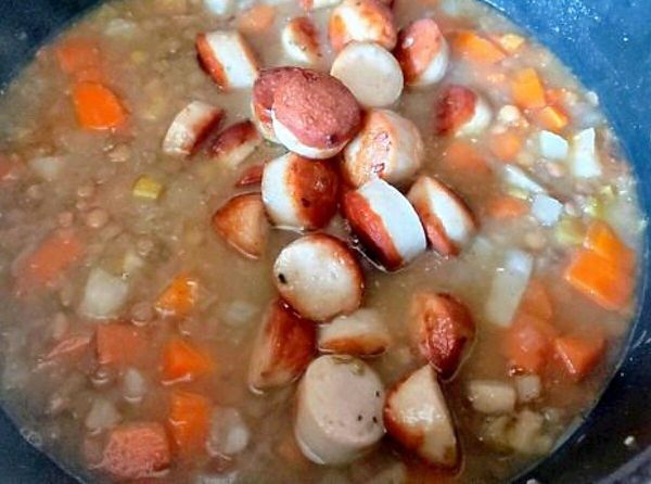 Linsensuppe mit Weißwürsten - Rezept | Frag Mutti