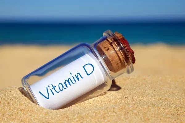 Vitamin-D ist besonders wichtig für gesunde Zähne, Knochen und ein starkes Immunsystem.  Über die Haut wird die Vitamin-D Produktion angekurbelt. 