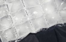 Eiswürfel gegen Verstauchungen