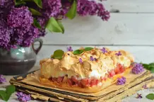 Rhabarberkuchen mit Quark