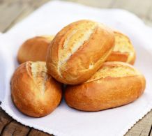Ältere Brötchen wieder frisch und knackig