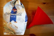 Soßenklumpen verhindern mit Trichter
