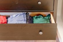Regelmäßig ausmisten und bei Ebay verchecken