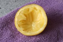 Natürlicher Weichspüler: Zitronenschalen