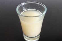 Insekten: Mückenstiche mit Bierhefe verhindern