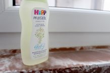 Babyöl zur Pflege von Fensterbrettern