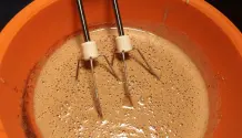 Schokoladenkuchen auf dem Blech