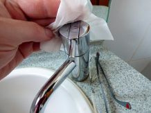 Brillenputztuch für Badarmaturen