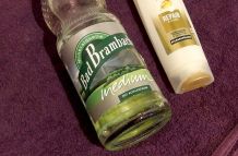 Haarspülungen mit Mineralwasser verbessern