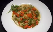 Gemüsesuppe auf die schnelle Art