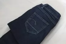 Jeansfarbe auffrischen