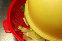 Salat schleudern