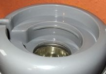 Thermoskannen mit Wäschebleiche reinigen