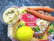 Vegane Wraps mit Hummus