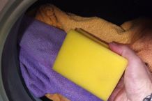 Spülschwämme in der Waschmaschine reinigen