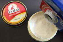 Ausgetrocknete Schuhcreme wieder weich mit Milch