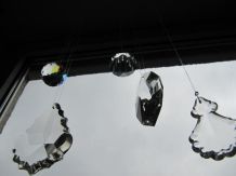 Kristalle im Fenster