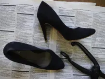 Enge oder drückende Schuhe weiten