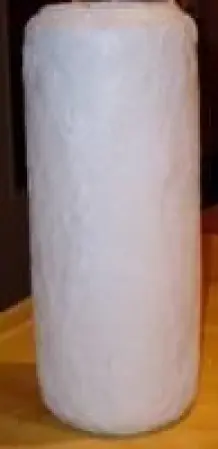 Eine uralte Blumenvase in eine neue modische verwandeln