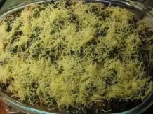Spinatauflauf mit Hackfleisch und Nudeln
