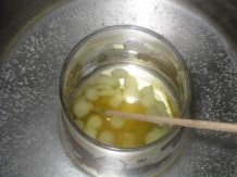 Lippenbalsam mit Honig