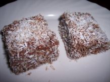 Lokum Pastasi (Türkische Schokowürfel mit Kokos)