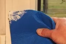 Waschmittel zum Fensterrahmen putzen