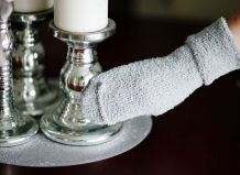 Einfach Staubwischen mit Mikrofasersocken