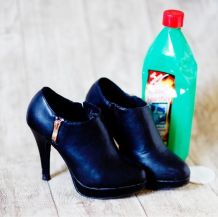 Spiritus gegen drückende Schuhe