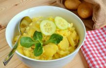 Schwäbischer Kartoffelsalat mit Endiviensalat