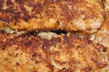 Kotelett saftig, knusprig und kross braten