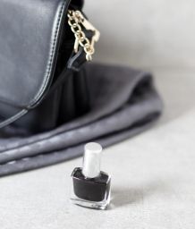 Allround-Retter Schwarzer Nagellack