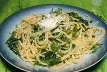 Spaghetti-Rucola-Salat