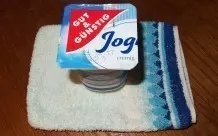 Für Frauen: Intimbereich mit Joghurt waschen