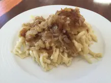 Selbstgemachte Kässpätzle: sehr schwäbisch & lecker