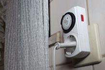 Zeitschaltuhren & Steckdosenleisten mit Schalter benutzen