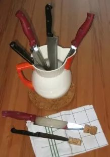 Aufbewahrung von Messern ohne Messerblock - mit Korkenschutz