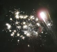 Kinder zu Silvester ohne Alkohol anstoßen lassen