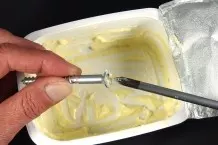 Schrauben fallen beim Schrauben immer ab oder weg? Margarine hilft