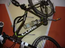 Fahrrad-Flaschenhalter endlich für 0,7-Liter-Glasflaschen