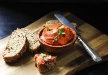 Tomaten-Basilikum-Butter