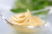 Mayonnaise - salmonellensicher aus gekochtem Eigelb