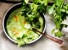 Petersilienwurzelsuppe - aromatisch & würzig