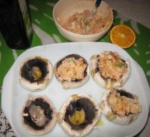 Gefüllte Champignonköpfe mit Bulgur, Schinken & Creme fraiche
