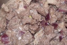 Rindsgulasch "naturell" ohne Tomaten & Paprika