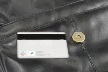 Vorsicht mit Magnetverschlüssen am Geldbeutel oder der Handtasche