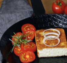 Gebackener Schafskäse