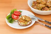 Vegetarischer Zucchini-Burger
