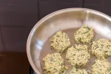 Vegetarischer Zucchini-Burger
